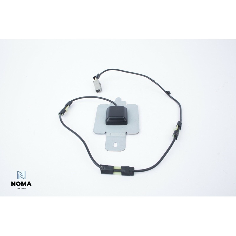 04-09 Jaguar XJ8 XJR Vanden Plas X350 GPS Navigation Position Antenna OEM