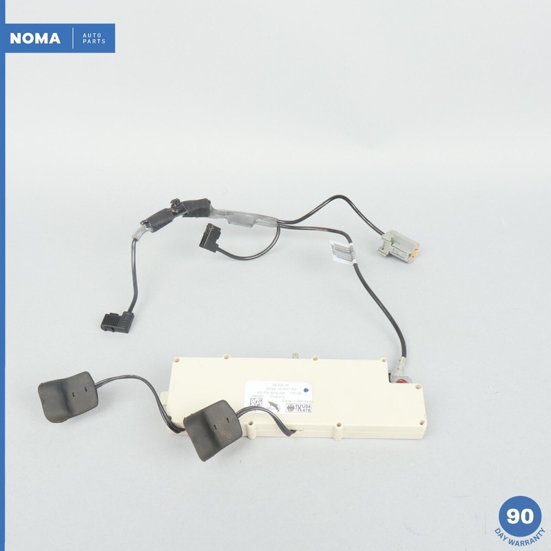 04-09 Jaguar  XJ8 VDP X350 X358 AM FM Radio Antenna Amplifier 2W9318C847AD OEM