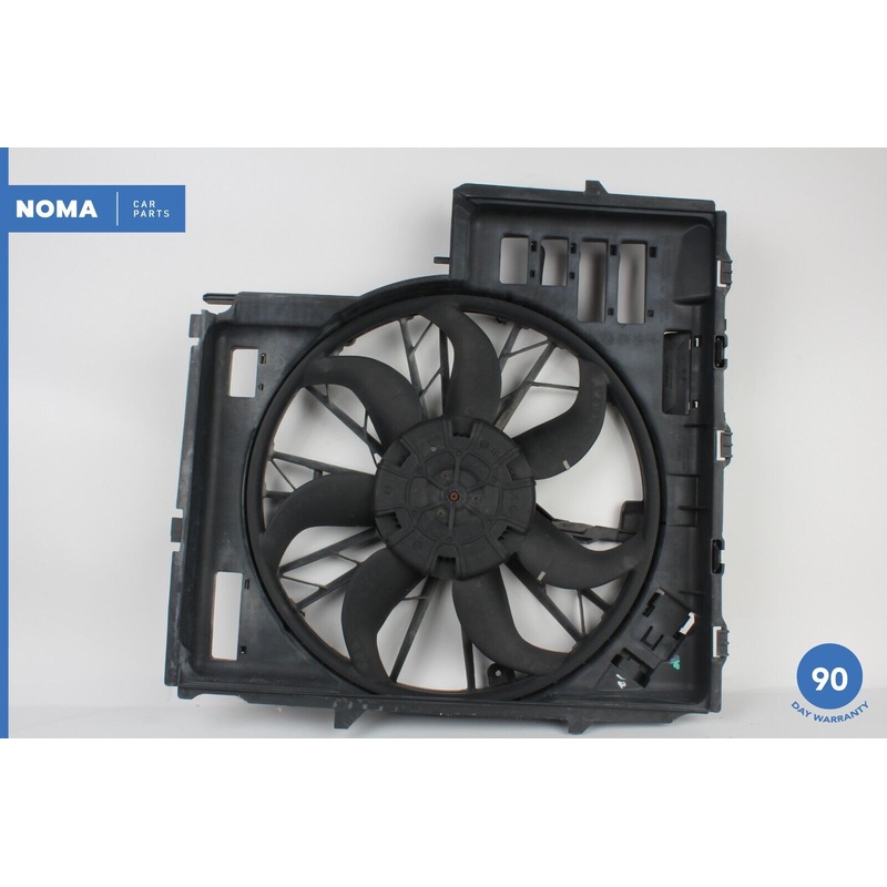 04-06 BMW X5 E53 Engine Motor Radiator Cooling Fan Motor w/ Shroud 7521767 OEM