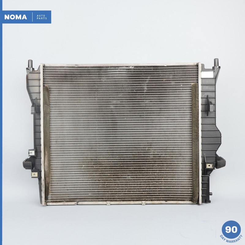 03-08 Jaguar S-Type R X202 Engine Motor Cooling Radiator Assembly 2W938005AF OEM