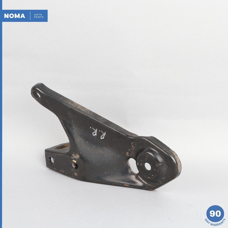98-03 Jaguar XJ8 VDP X308 Rear Right Side Suspension Subframe Mount Bracket OEM