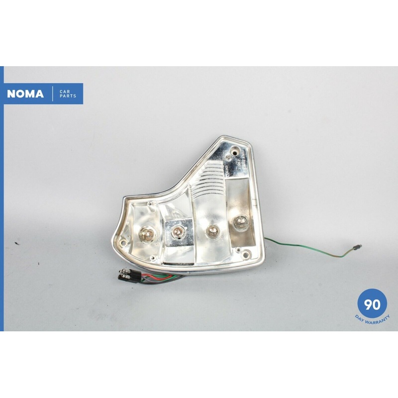 84-87 Jaguar XJ6 VDP Series III Rear Left Side Taillight Light Bulb Socket OEM
