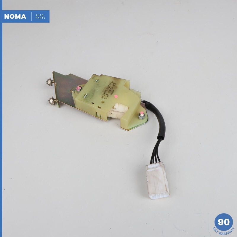 97-06 Jaguar XK8 XKR X100 Brake Pedal Cruise Control Switch LJB6420BB OEM