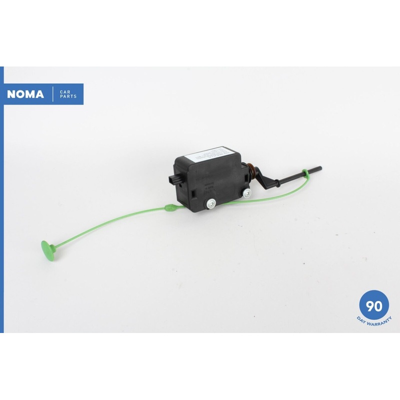 00-06 BMW X5 E53 Fuel Filler Gas Flap Door Lock Release Actuator Motor OEM